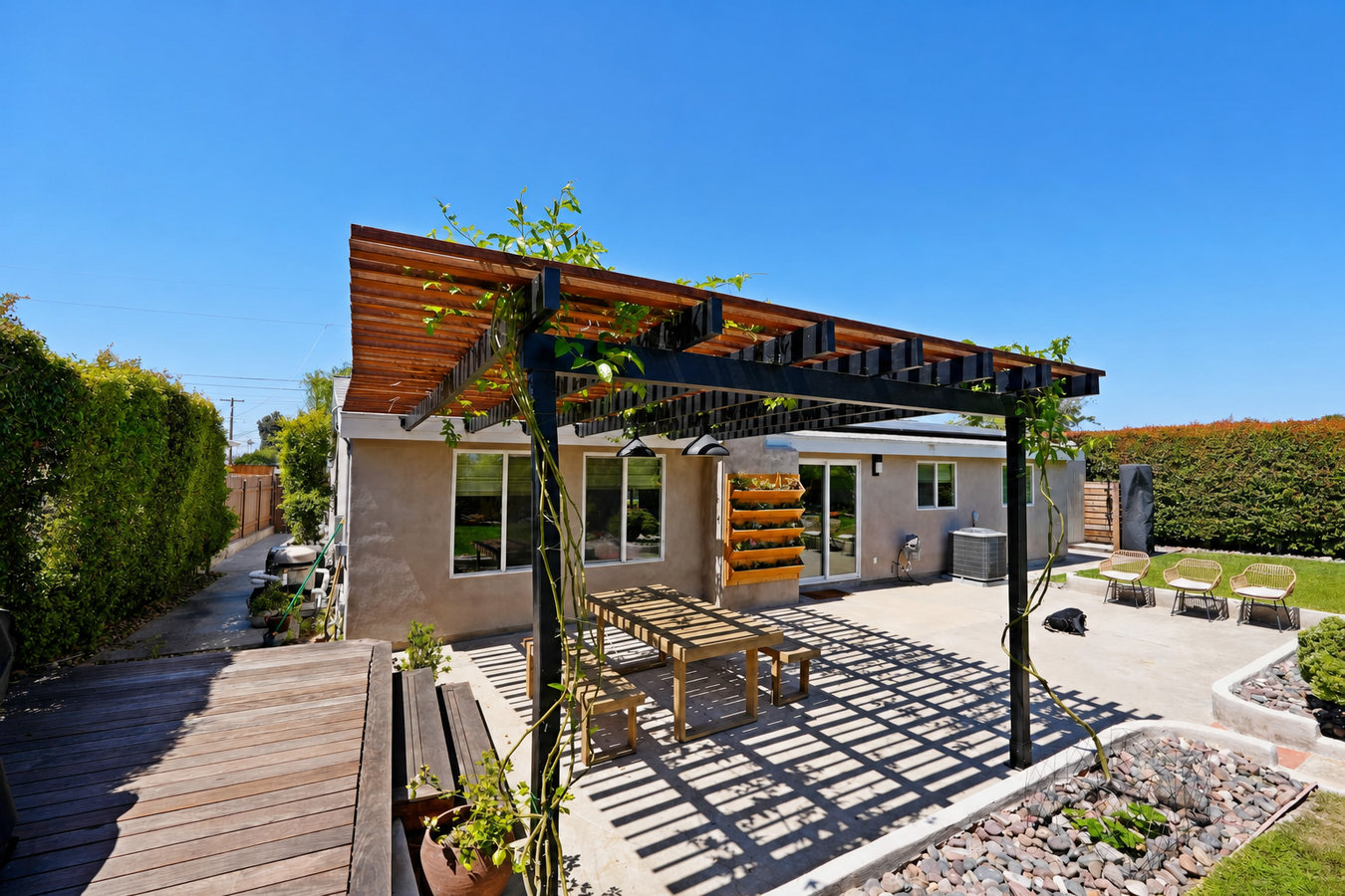 Pergola installation